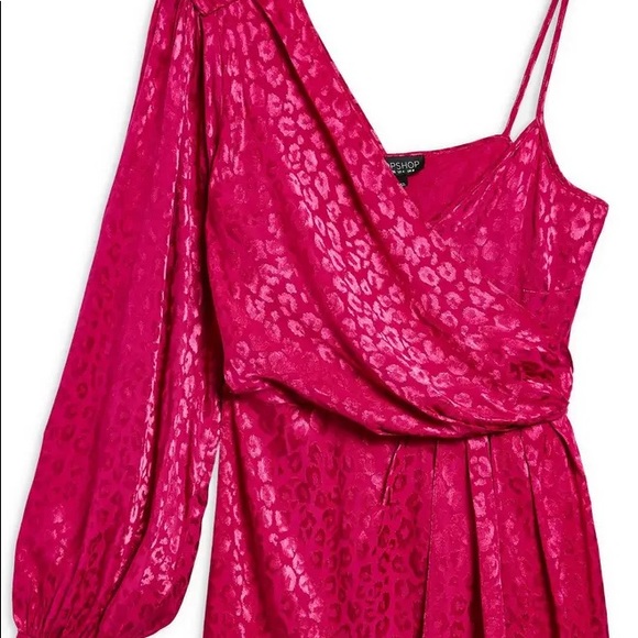 TOPSHOP One-Shoulder Drop Jacquard Dress - Picture 3 of 8